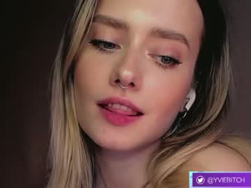 cosplay cam girl _yvie_ image #3644389