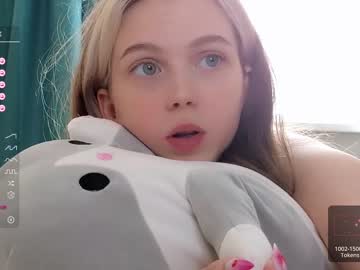 cosplay cam girl small_blondee image #5182638