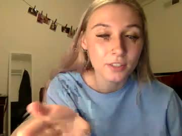 cosplay cam girl petiteblondie13 image #6950882