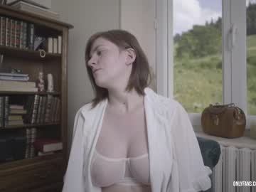 cosplay cam girl claire_moulin image #29222