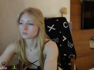 cosplay cam girl bestblondiiecb image #6298492