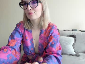 cosplay cam girl emilymilf__ image #3937552