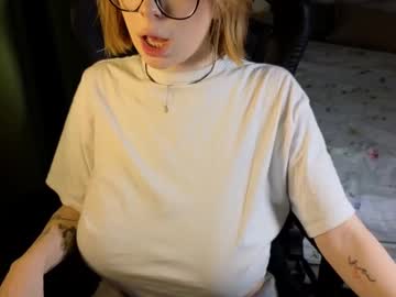 cosplay cam girl jokerbatman69 image #7034807