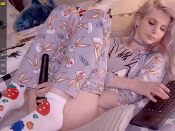 cosplay cam girl careful_i_bite image #1470345