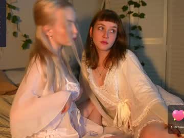 cosplay cam girl mother__of__dragons image #6073287