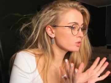 cosplay cam girl linellali image #2800581