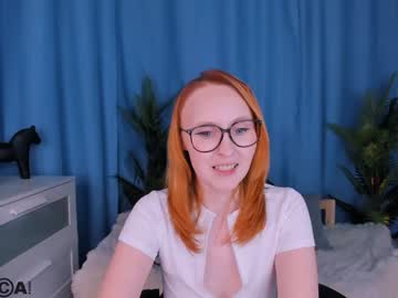 ella_hughes_ cosplay cam