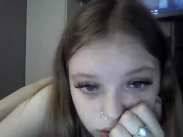 bl0ndi333_ cosplay cam