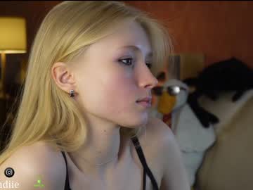 cosplay cam girl bestblondiiecb image #6532705
