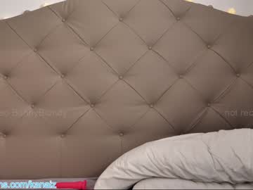 cosplay cam girl bunnyblondy image #2282371