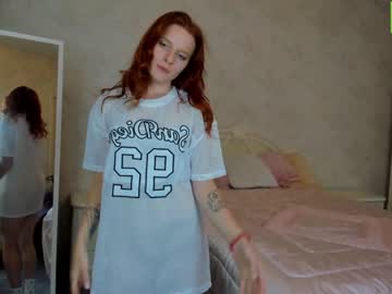 cosplay cam girl maidieevans image #2535024