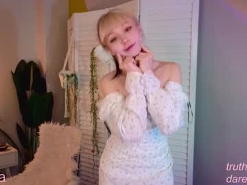 cosplay cam girl y_u_m_i_k_a image #4280312
