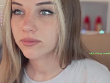 webcam girl mia_milagros capture image #3037970