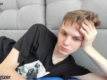 cosplay cam man horny_jerk_roy_prick2001 image #1628871