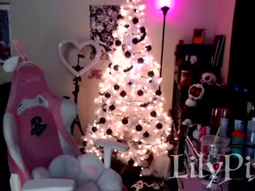 cosplay cam girl lilypixel image #3270111