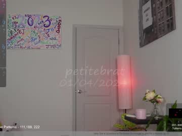 cosplay cam girl petitebrat image #6053057