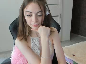webcam girl lika_moon capture image #905435