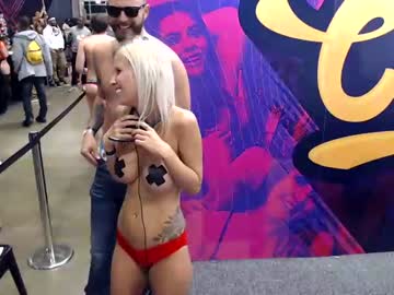 webcam girl ava_west capture image #1083650