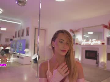 cosplay cam girl hannahjames710 image #4659307