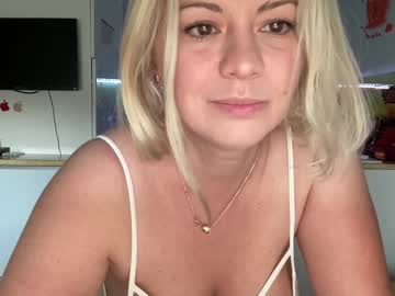 cosplay cam girl kiradivine image #5455445