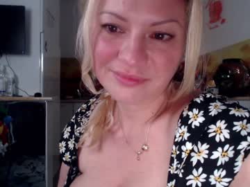 webcam girl kiradivine capture image #2603842