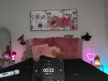 cosplay cam couple ari_lovexo image #5559255