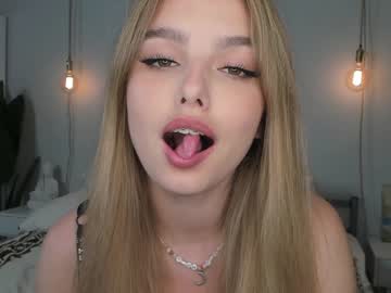 cosplay cam girl victoria_karma image #2390851