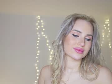 cosplay cam girl pearl_blonde image #1196477