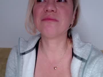 webcam girl kiradivine capture image #2546158