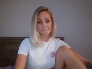 cosplay cam girl itwasnotaphasemom image #2803147
