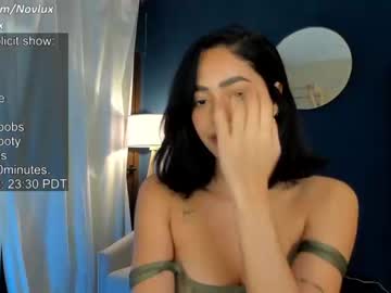 webcam girl n_o_v_a capture image #1402814
