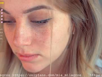 webcam girl mia_milagros capture image #808354