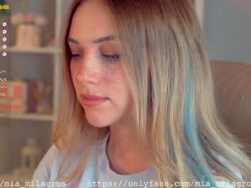 webcam girl mia_milagros capture image #807668
