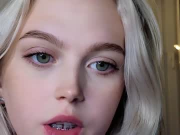 cosplay cam girl small_blondee image #5191151