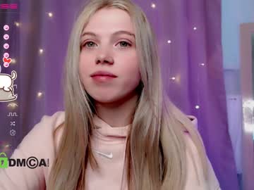 cosplay cam girl small_blondee image #3350129