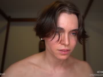 cosplay cam man haydenalexei image #1246621