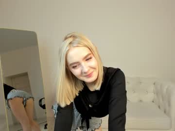 cosplay cam girl oliviabr0wn image #3140905