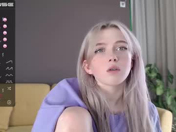 cosplay cam girl small_blondee image #1578154