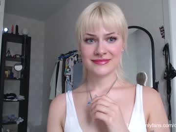 cosplay cam girl _mllymoore_ image #2259023