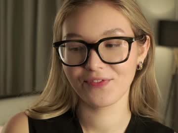 gillianelletson cosplay cam