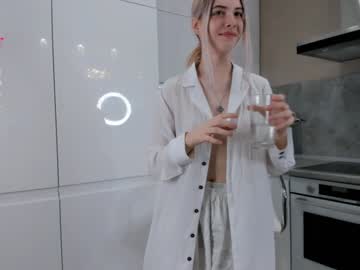 cosplay cam girl lynetteesser image #6972519