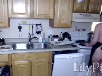 cosplay cam girl lilypixel image #2925641