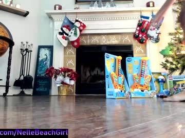 cosplay cam girl nellebeachgirl image #3275351
