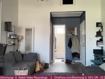 cosplay cam girl bloomyogi image #4755608
