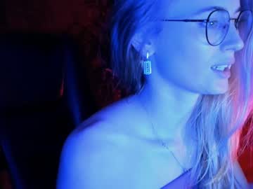 cosplay cam girl linellali image #2923880