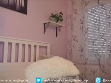 cosplay cam girl yournaughtypixie image #2662645