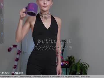 cosplay cam girl petitebrat image #5945597