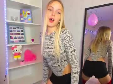 cosplay cam girl emilymilkenn image #649227