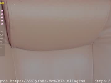 webcam girl mia_milagros capture image #1267186