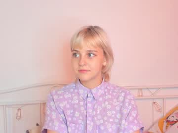 cosplay cam girl louiseshelton image #2366948